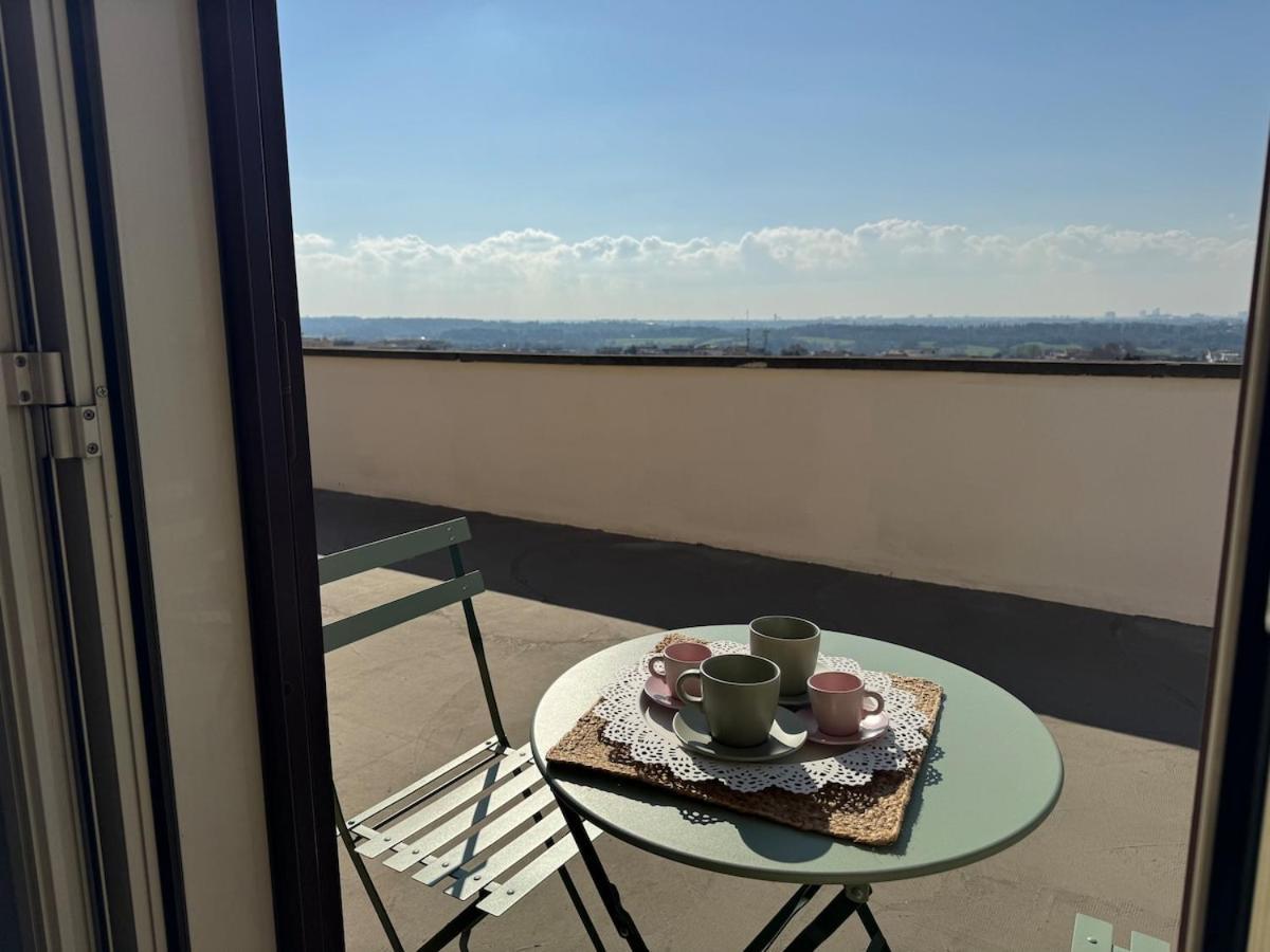 Rooftop Via Appia Nuova, Roma Екстер'єр фото