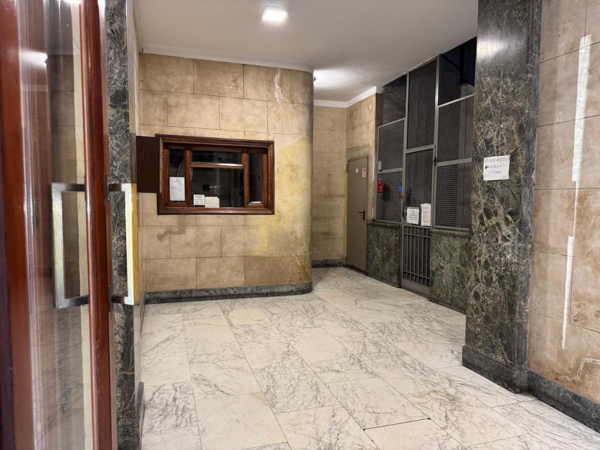 Rooftop Via Appia Nuova, Roma Екстер'єр фото